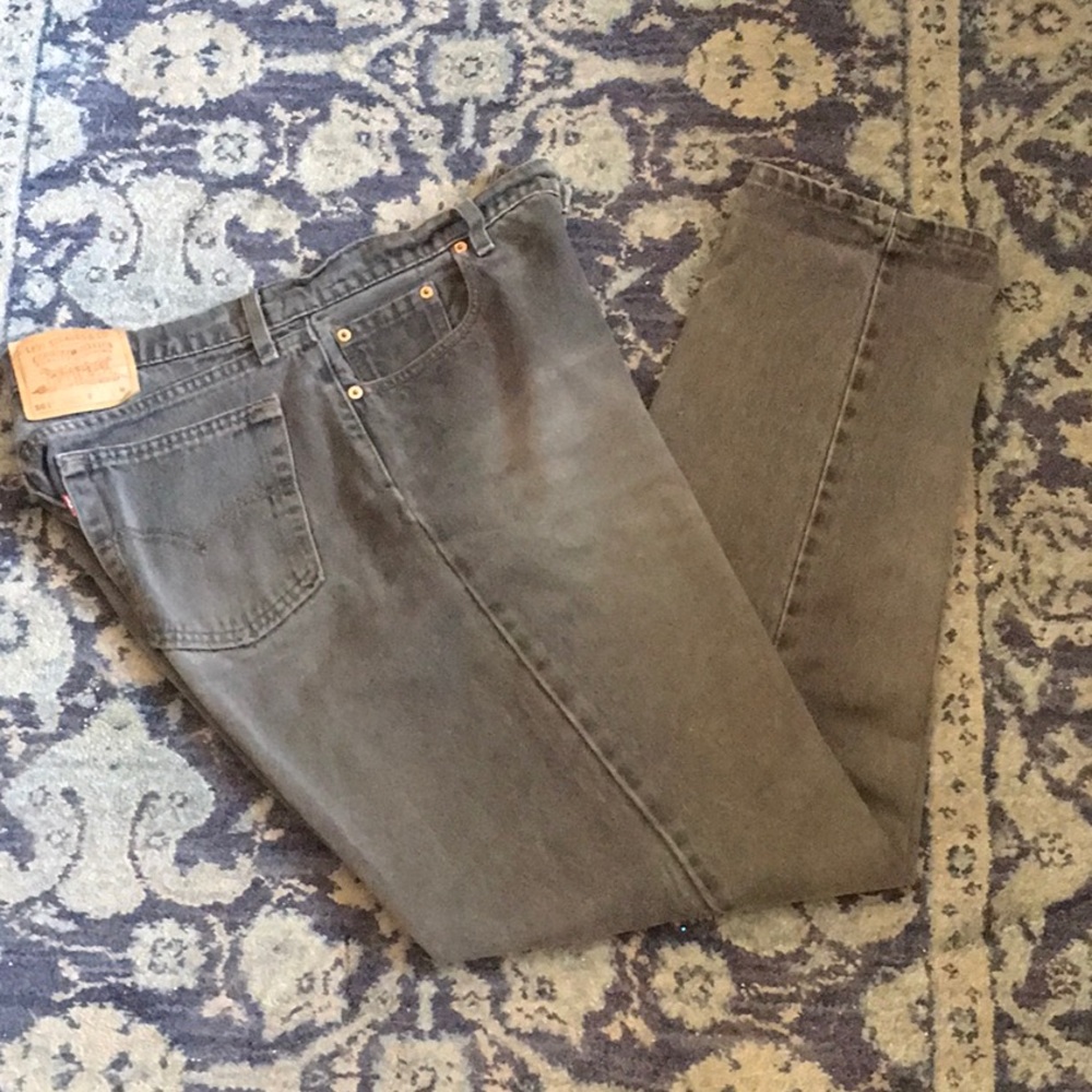 Levi’s Women’s Classic 561 Levi’s Jeans